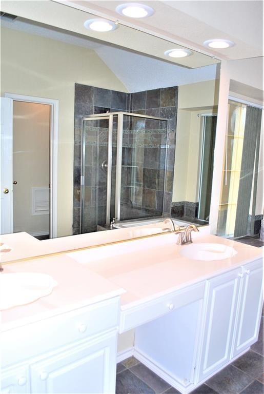 Highland Village House: 2685 Hillside Dr.