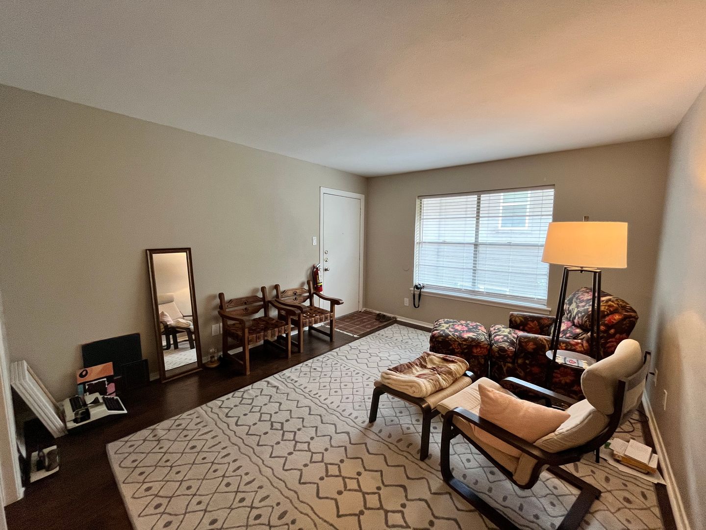 Denton Apartment: 1107 N Locust St.