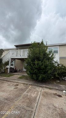 3914 E 11th St Unit 402 – photo 1