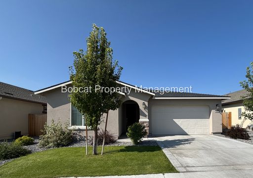 Newer Home in Minden | 4 bed, 2.5 Bath