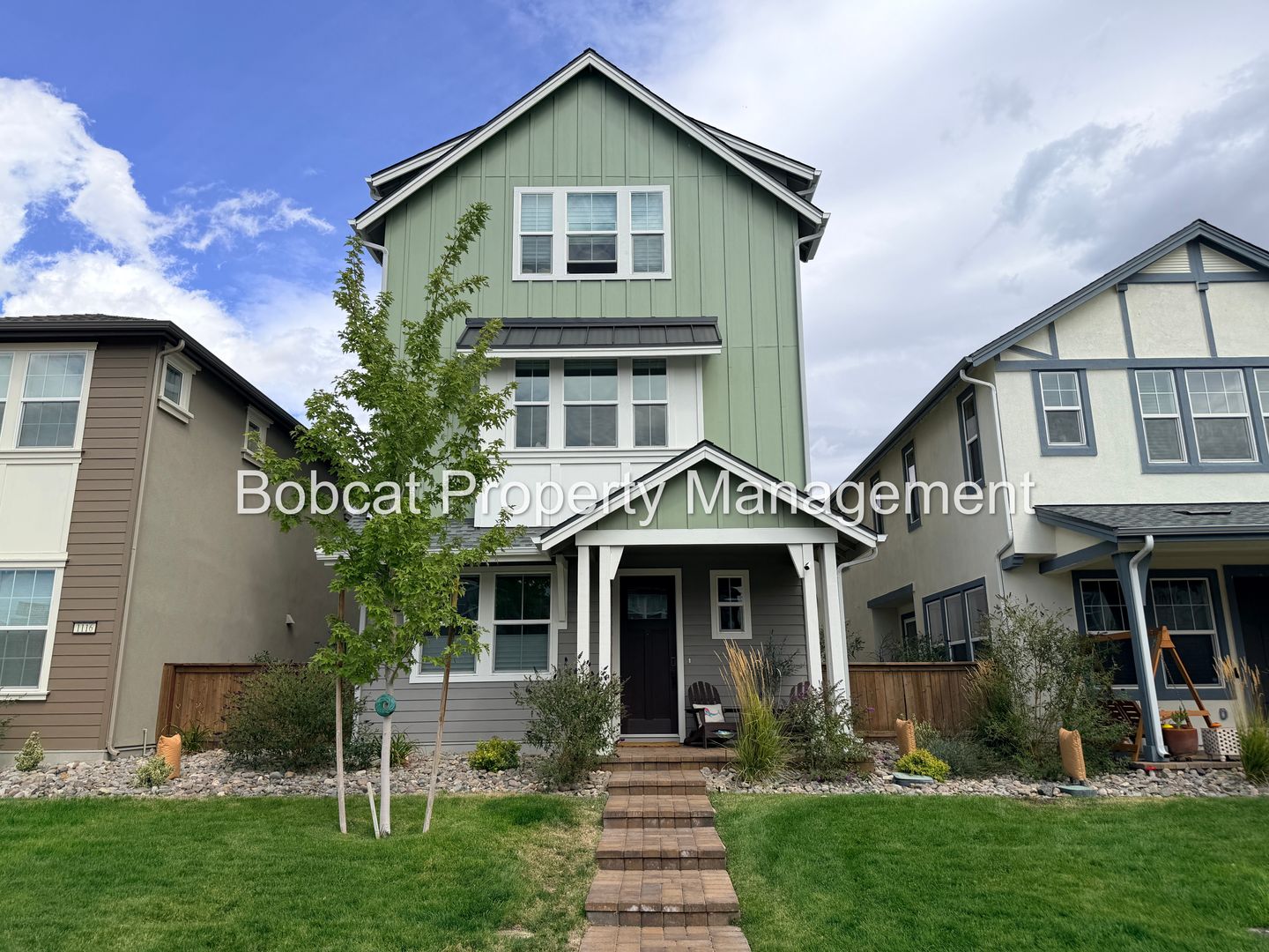 Carson City House: 1128 Grove St
