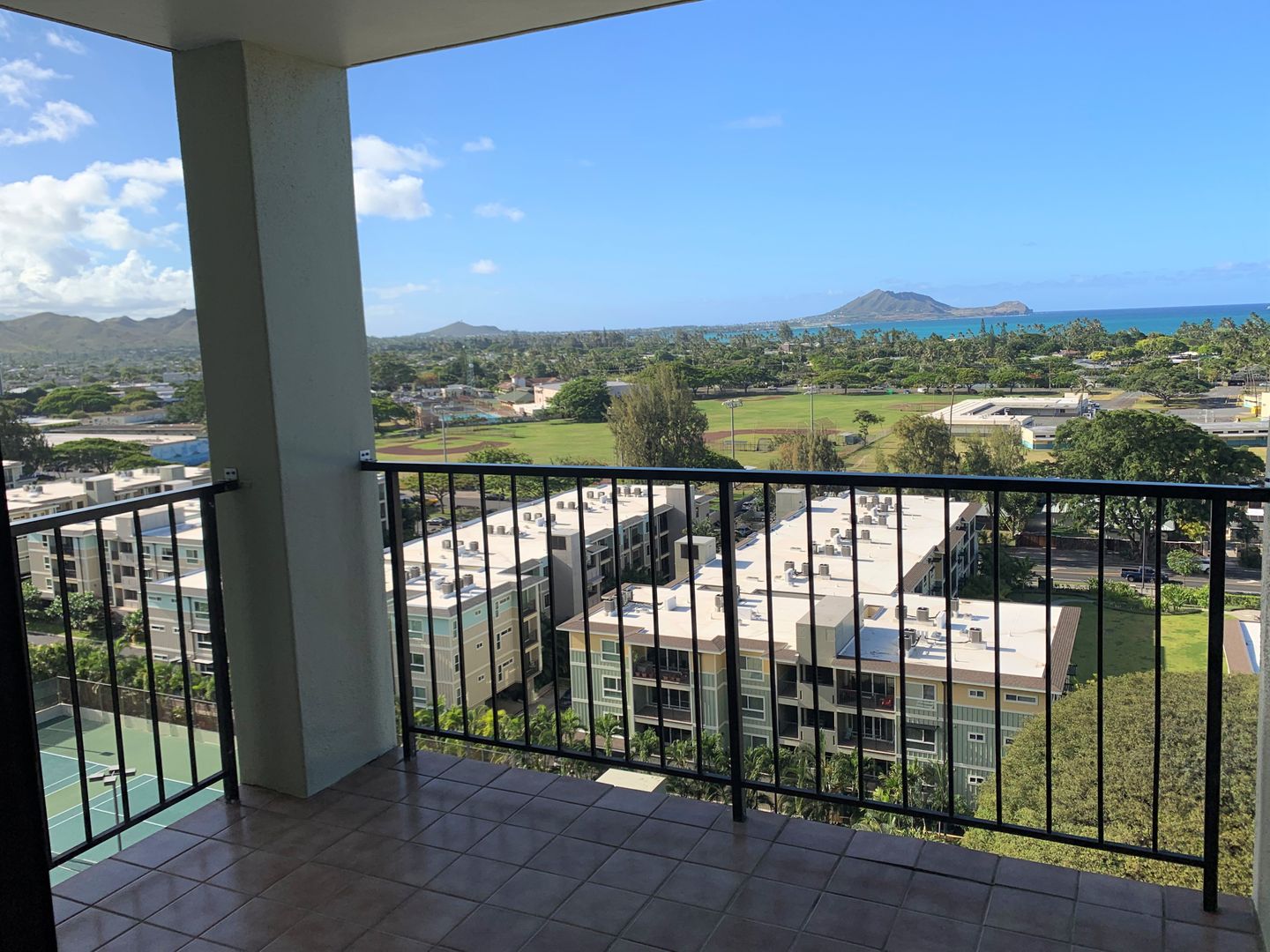 Kailua House: 322 Aoloa St. #1407