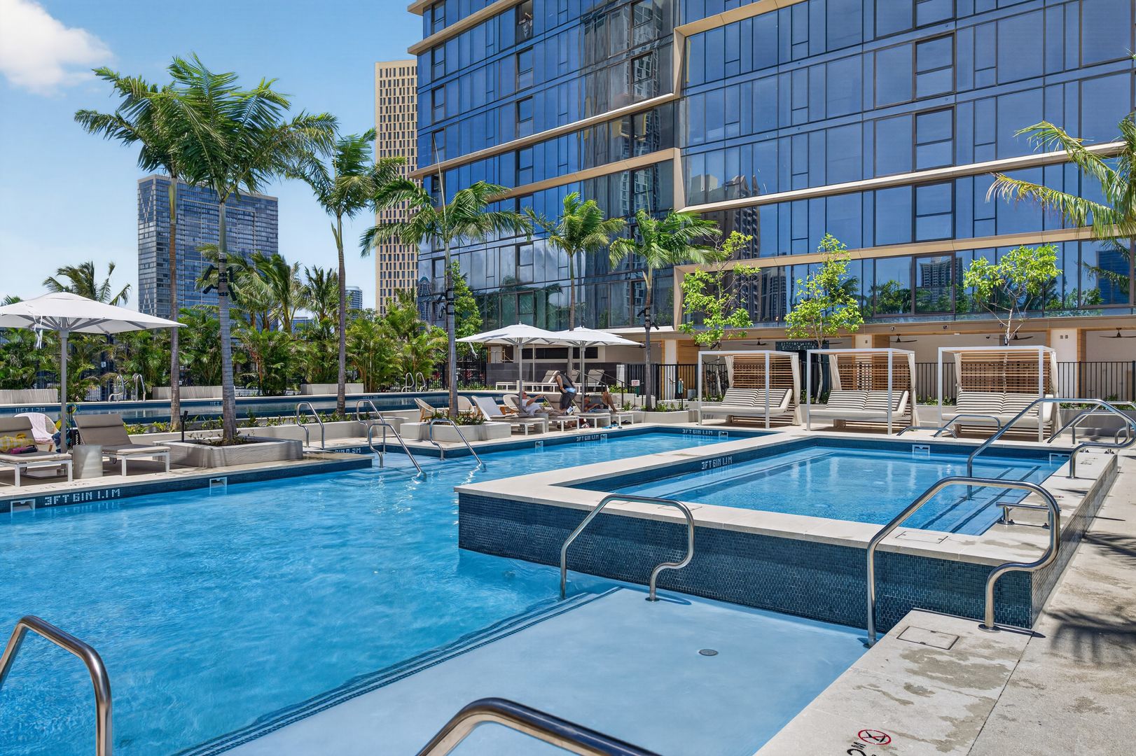 Honolulu Condo: 333 Ward Ave #2707