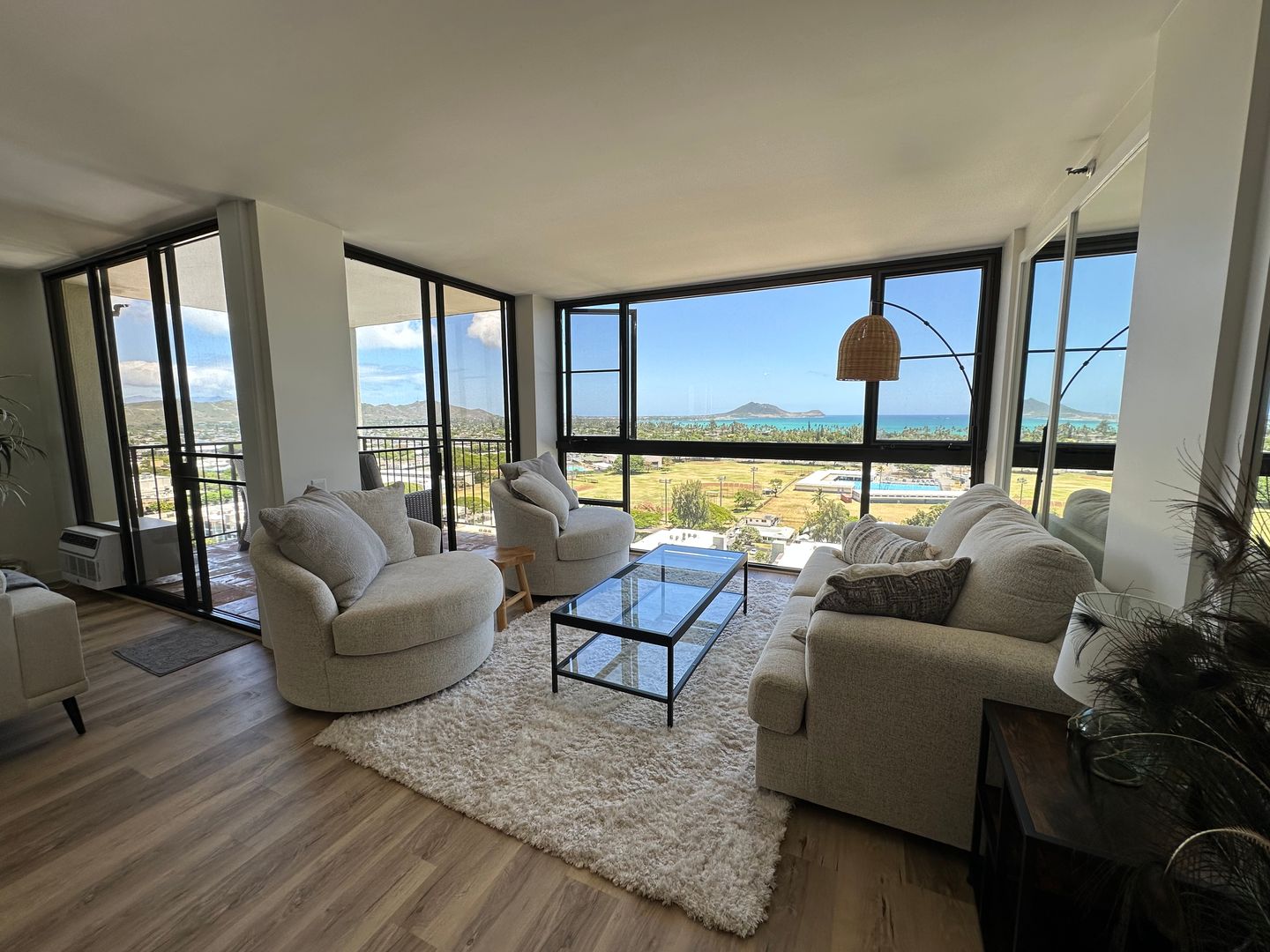 Kailua Condo: 322 Aoloa St #1711