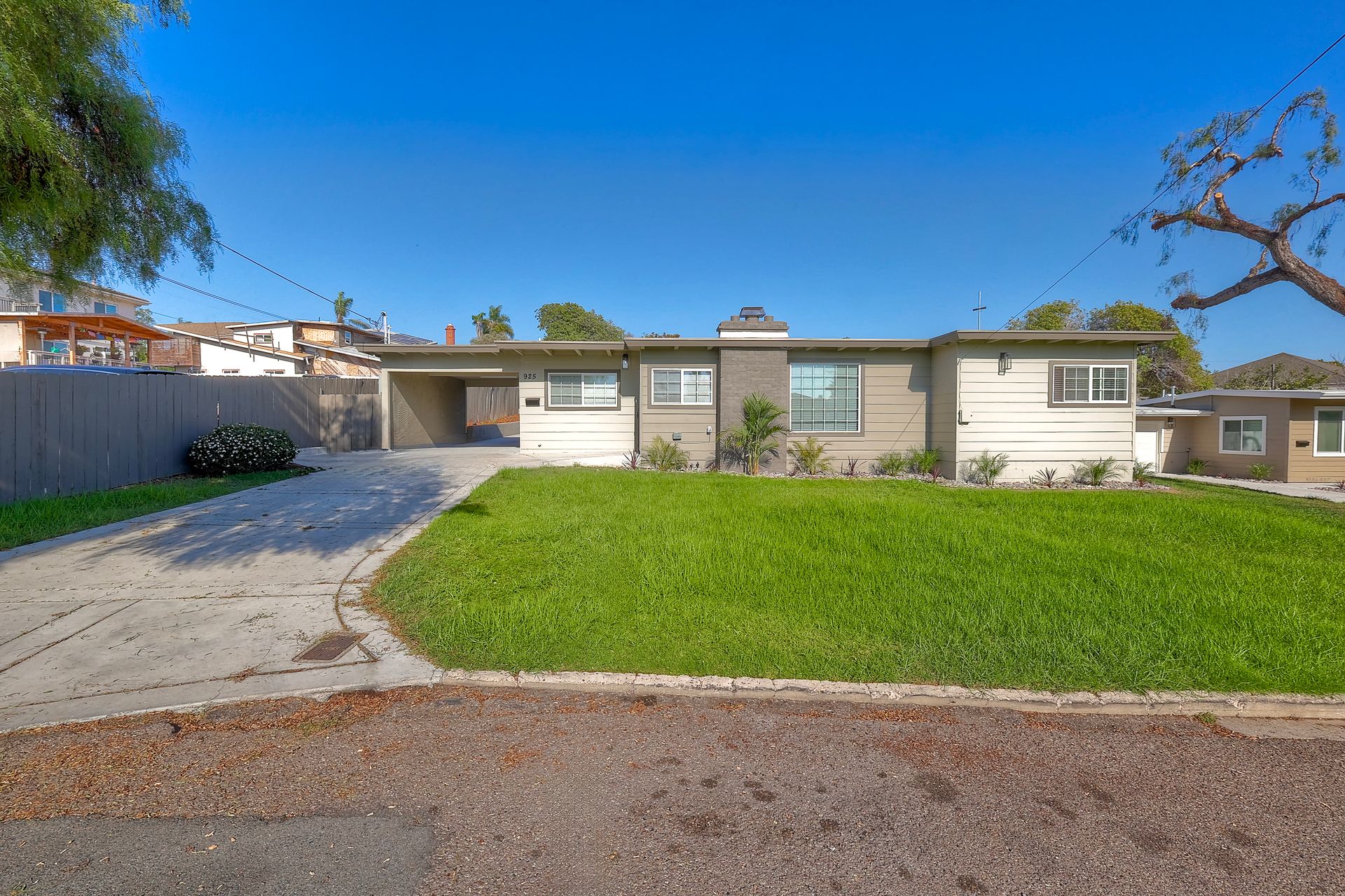 Chula Vista Apartment: 918-947 Club View Terrace