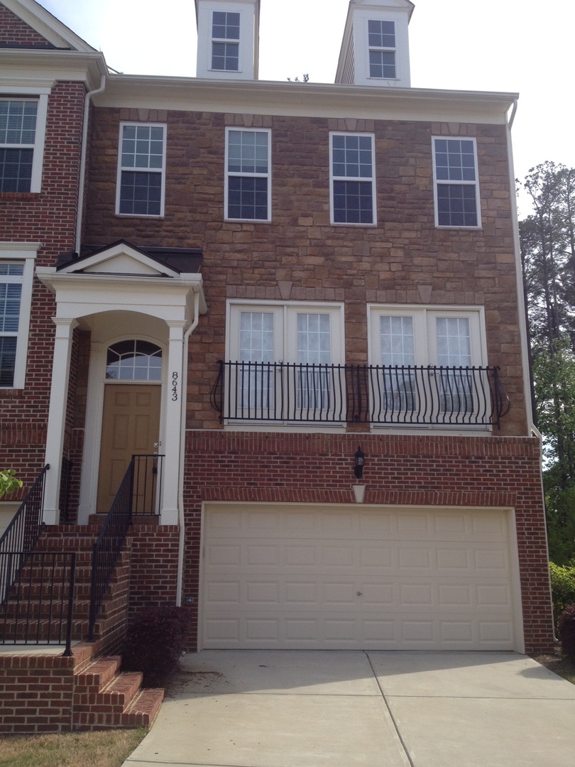 Cary House: 8643 Macedonia Lake Drive