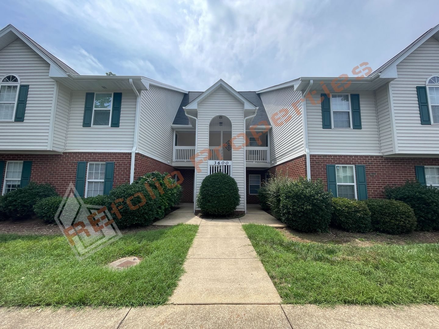 Cary Condo: 3622 Wellington Ridge Loop