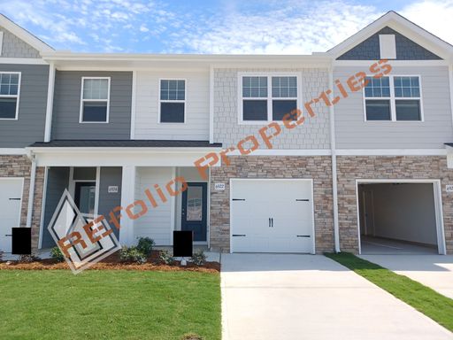 A Beautiful 3 Bedroom & 2.5 Bath with 1-Car Garage Townhome in Riverwalk, Raleigh – Available on October 07! – photo 1
