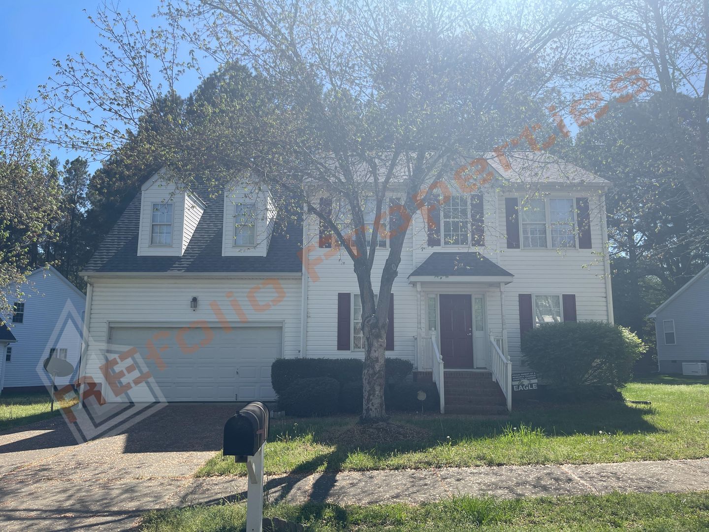 Durham House: 1711 Mystic Dr