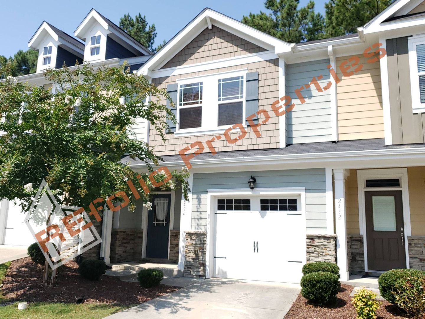 Apex Townhome: 2454 Pecan Ridge Way