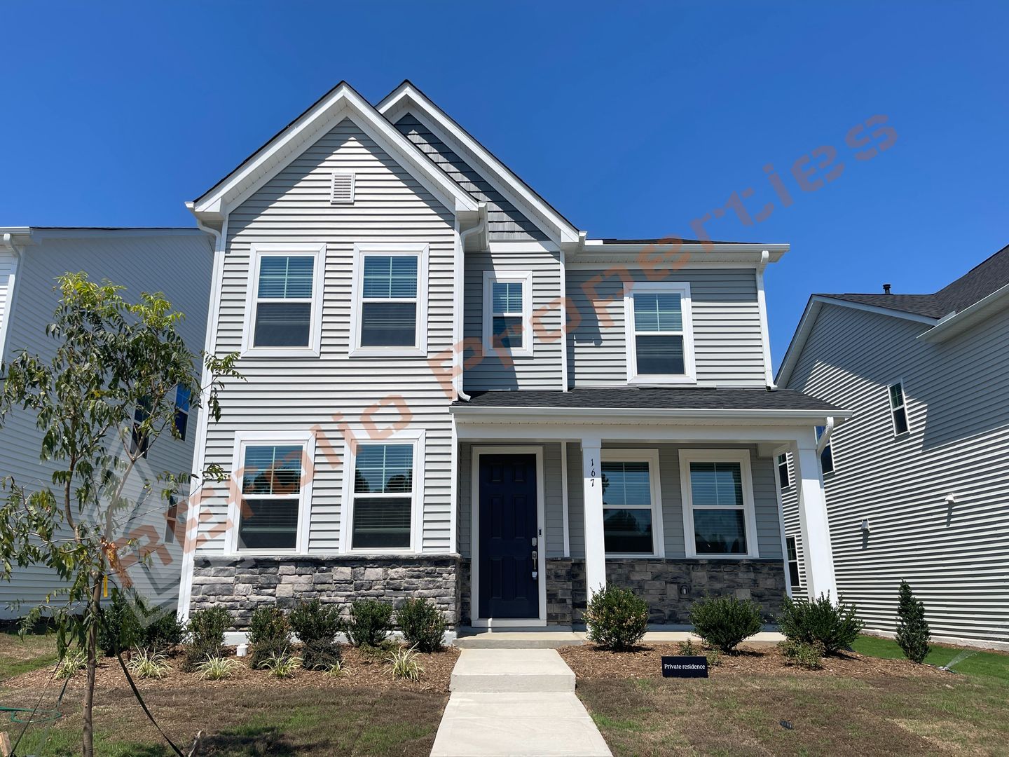 Raleigh House: 167 Edge of Auburn Blvd