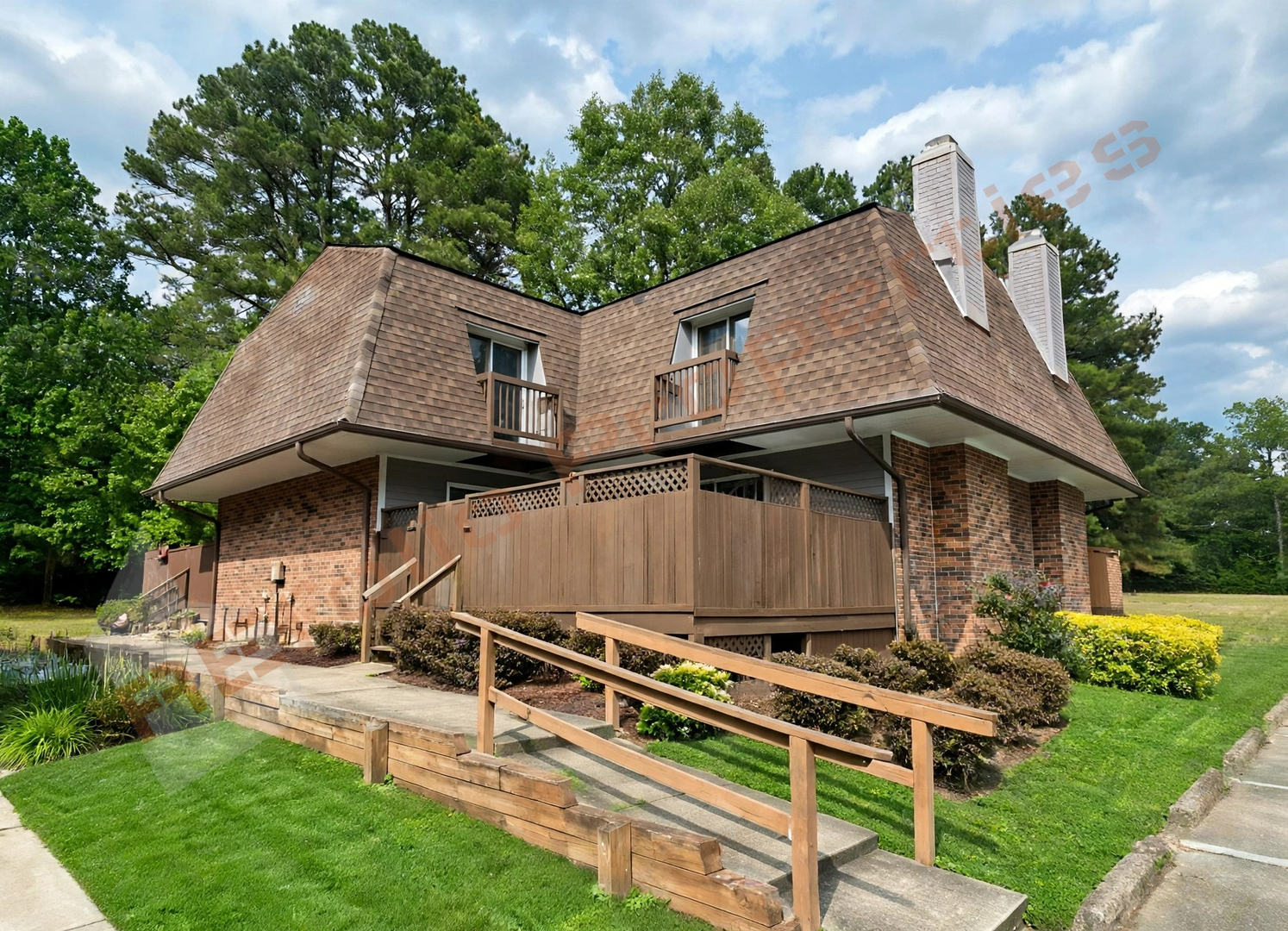 Chapel Hill House: 143 Brookberry Circle