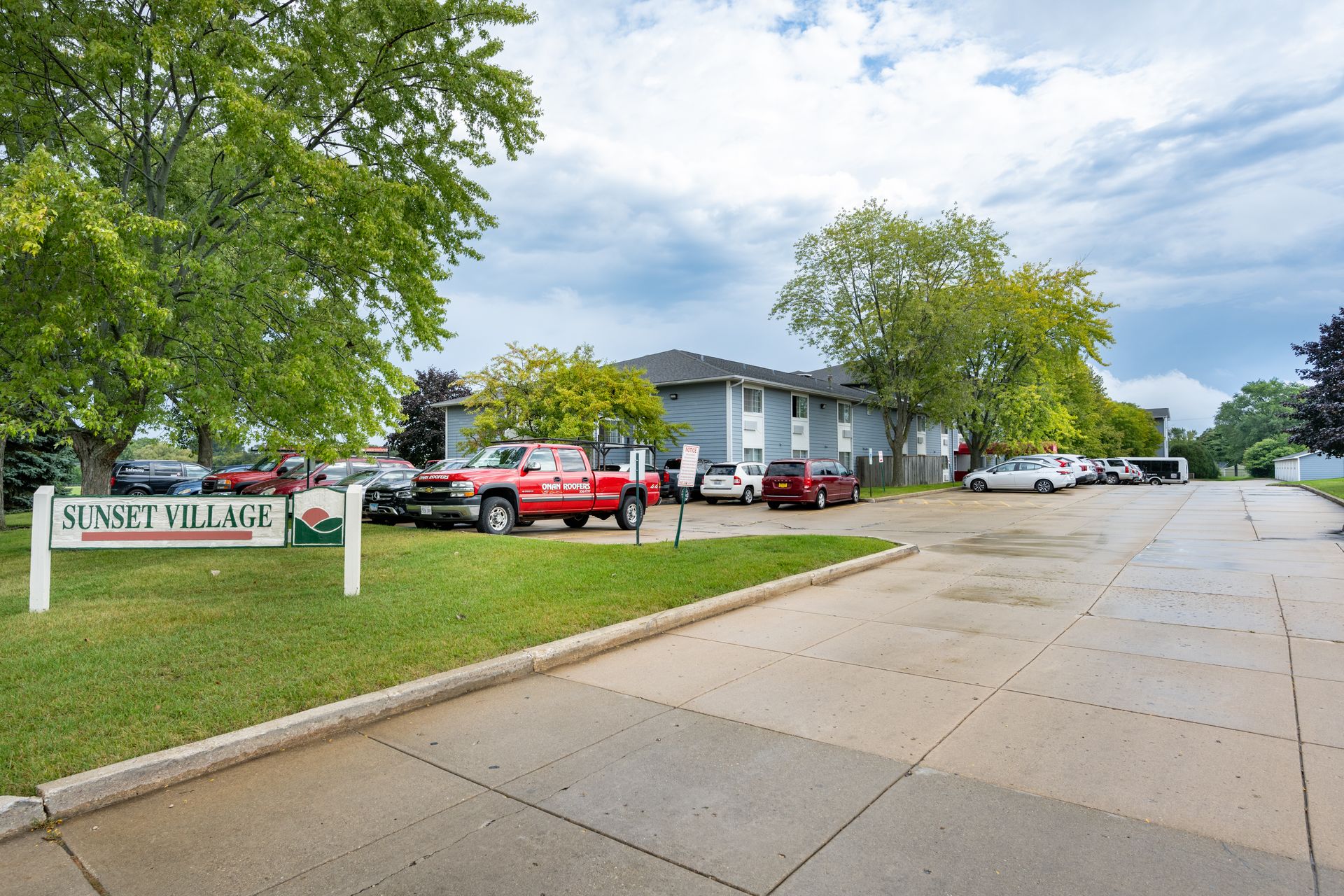 Waukegan Apartment: 2205 N. Butrick St