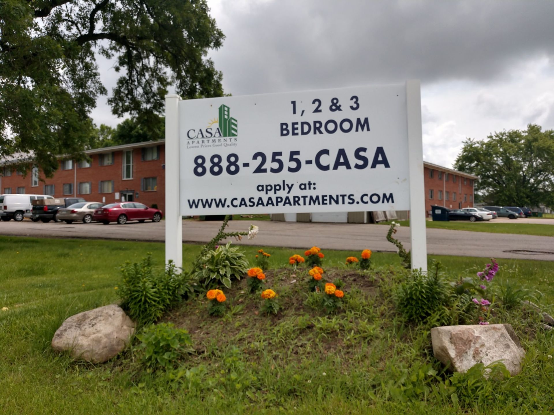 Charles City Apartment: 1000 Terrace Rd