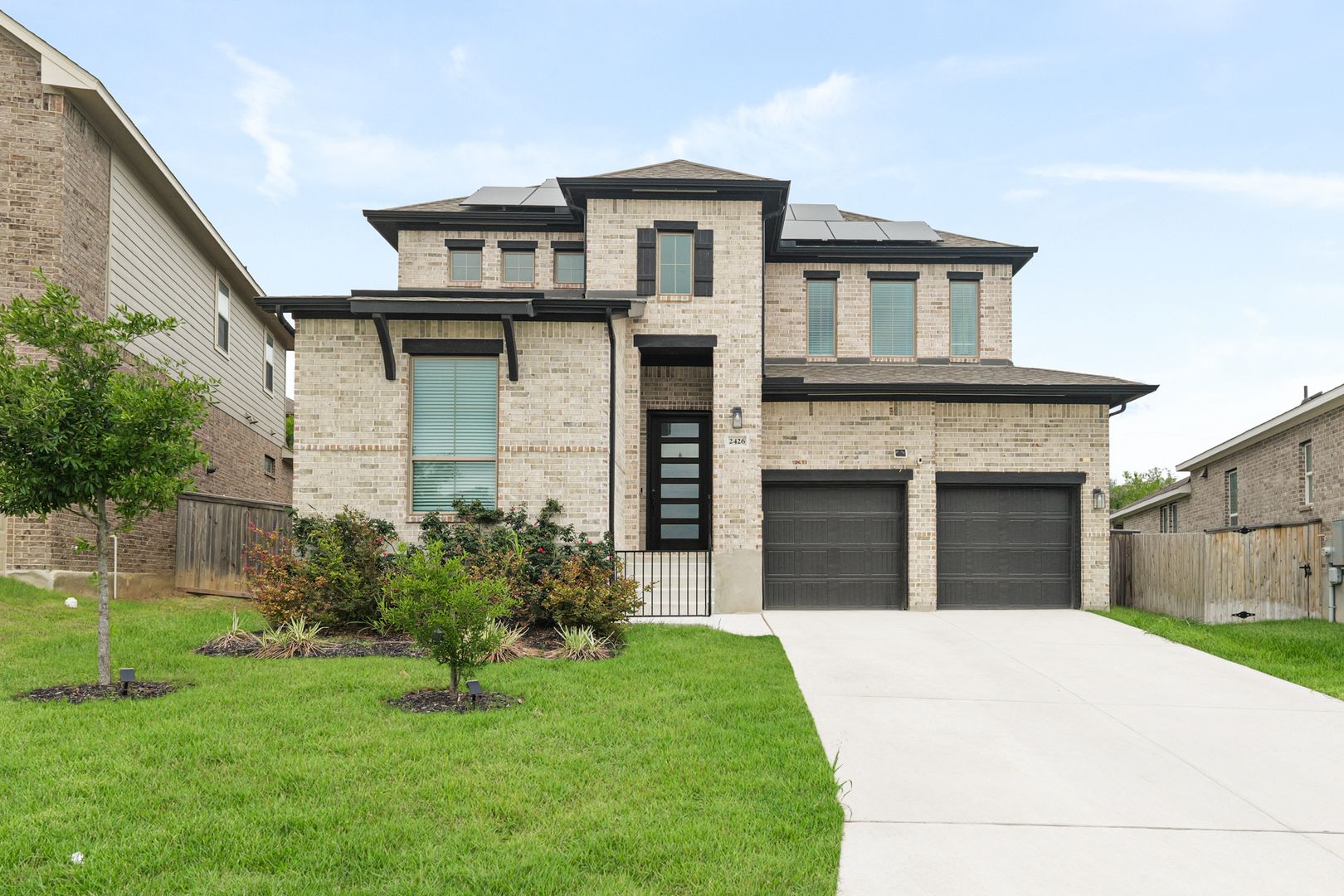 San Antonio House: 2426 Sueno Point