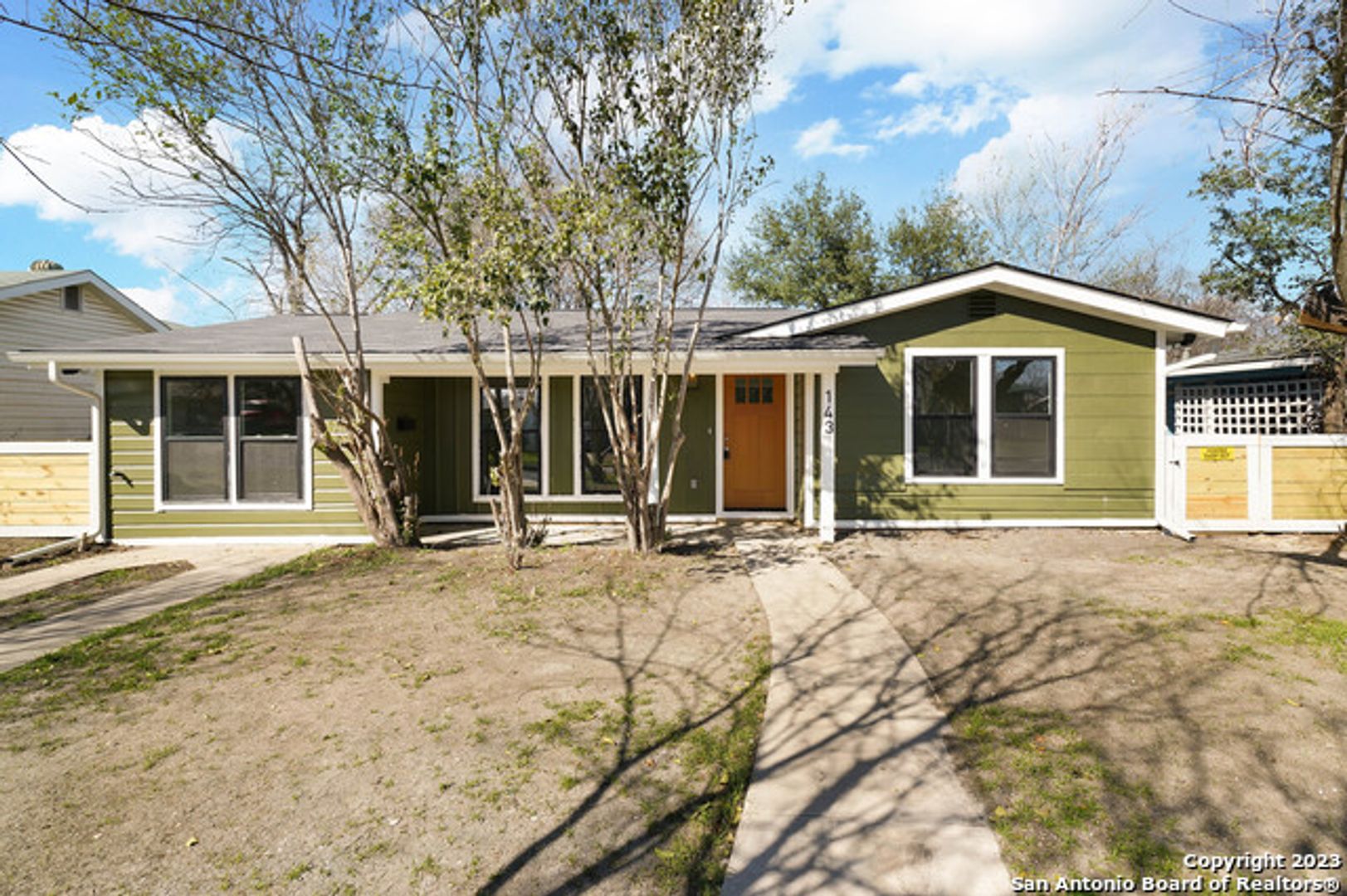 San Antonio House: 143 Kinder Dr