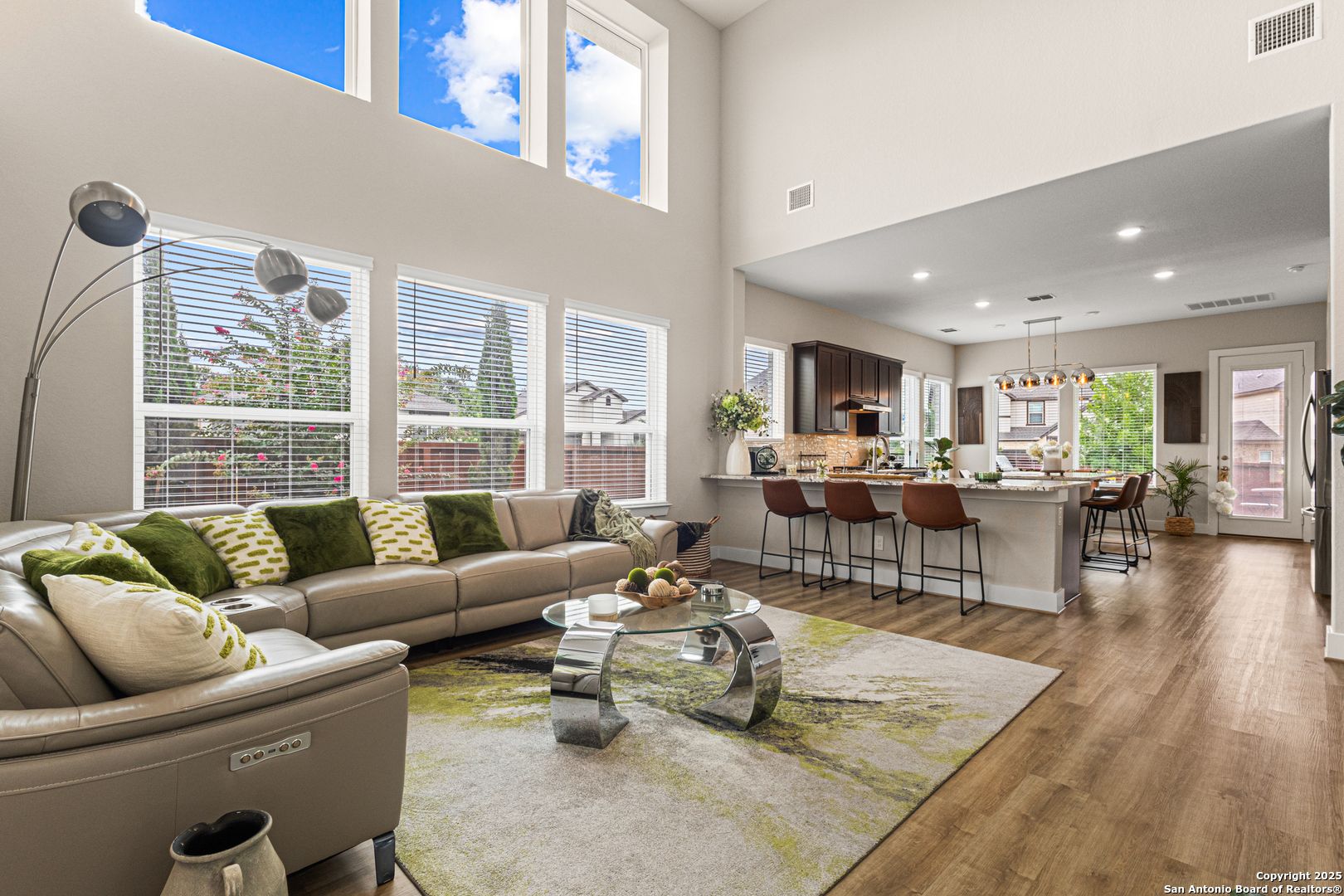 San Antonio House: 12402 Mineshaft