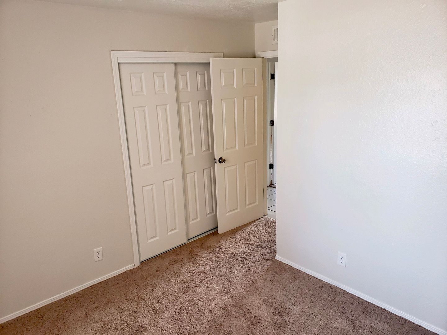 Albuquerque House: 5421 Kettle NW