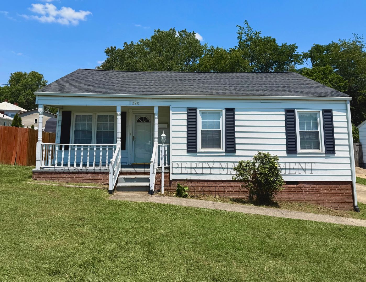 Johnson City House: 320 Clark Street