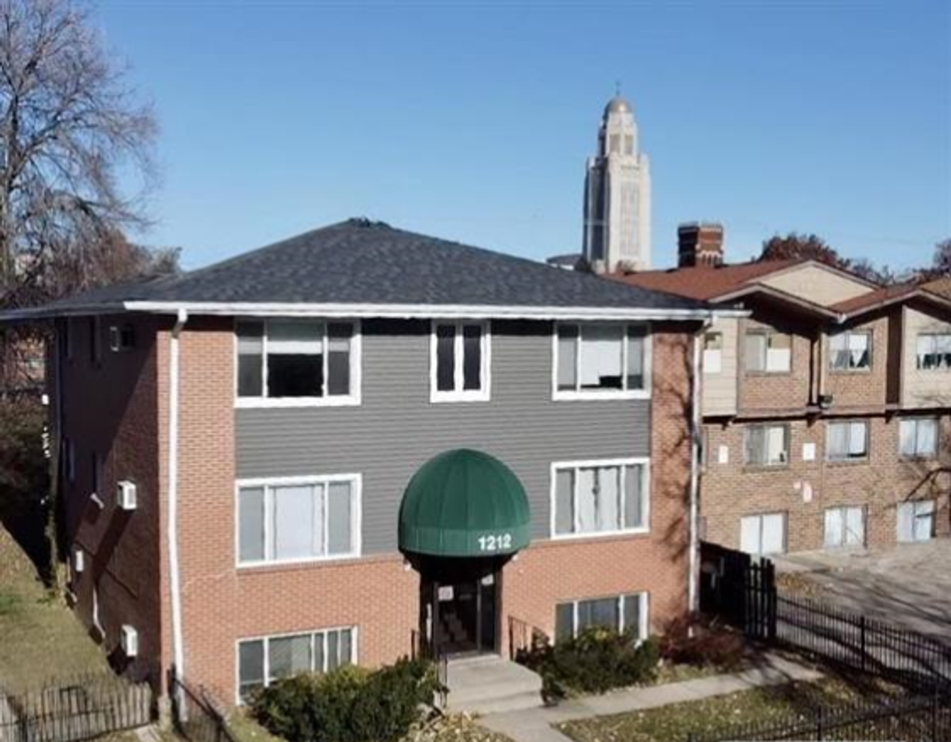 Lincoln Apartment: 1212 E street