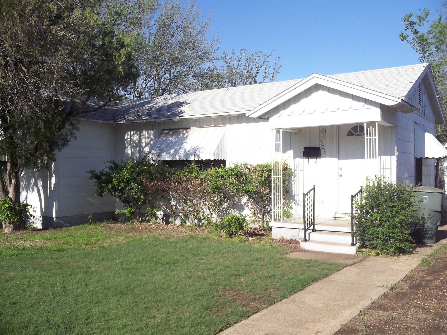 Killeen House: 303 Cloud Street