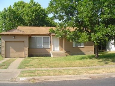 Killeen House: 503 E Dean Avenue