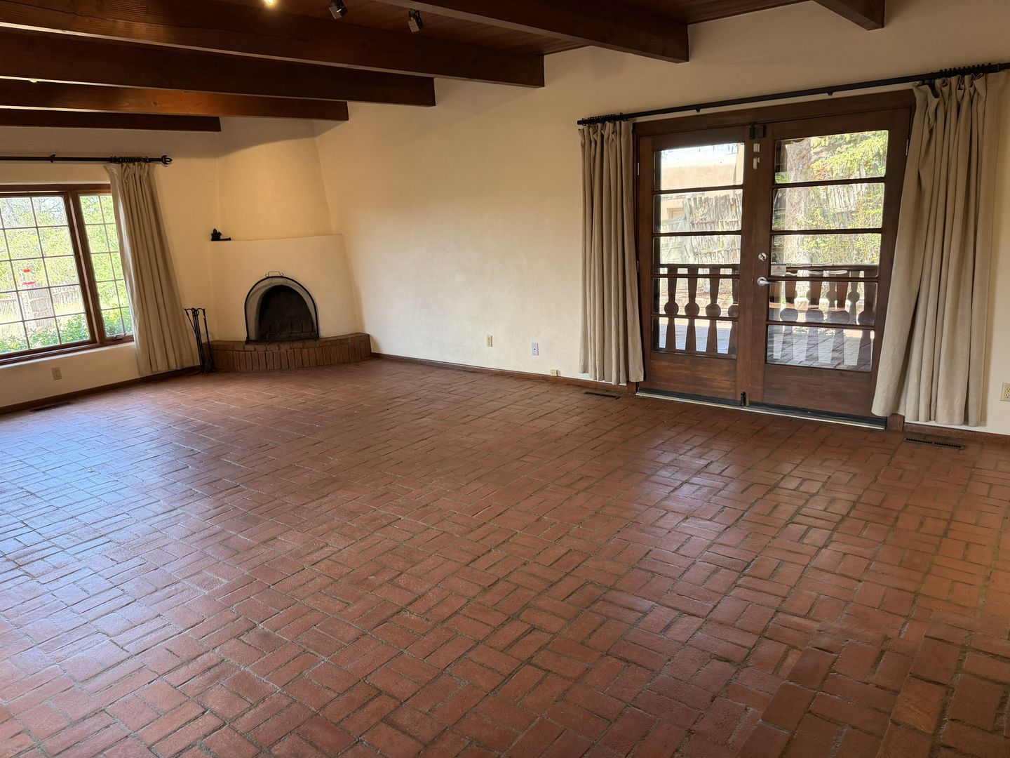 641 Garcia St. 14 of 88