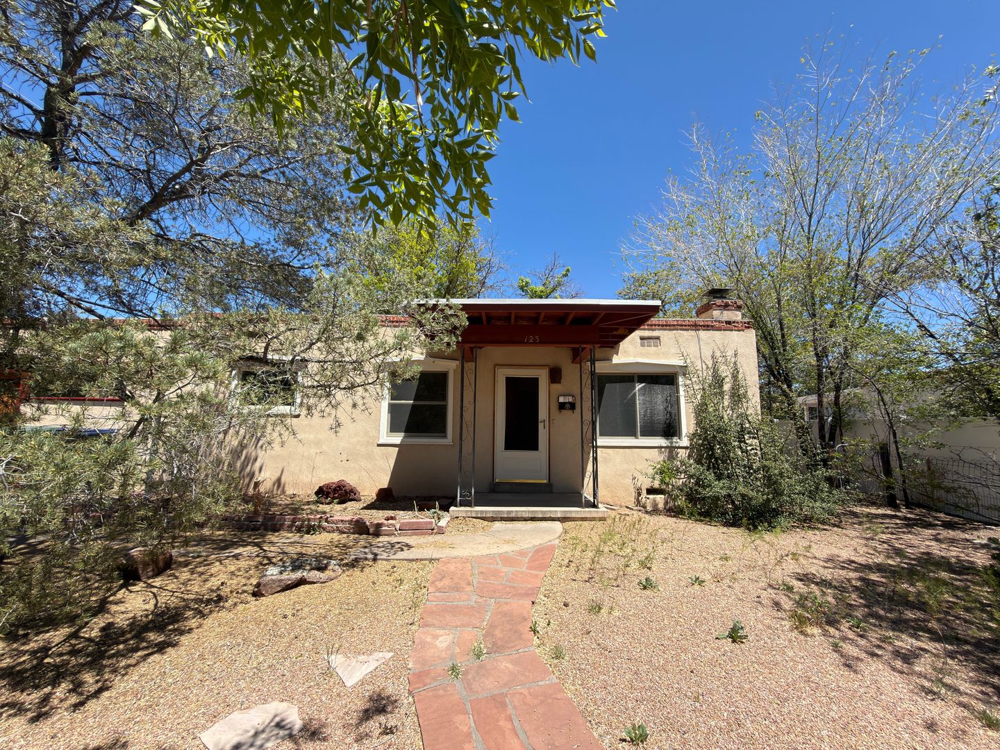 Santa Fe House: 123 Sombrio Drive