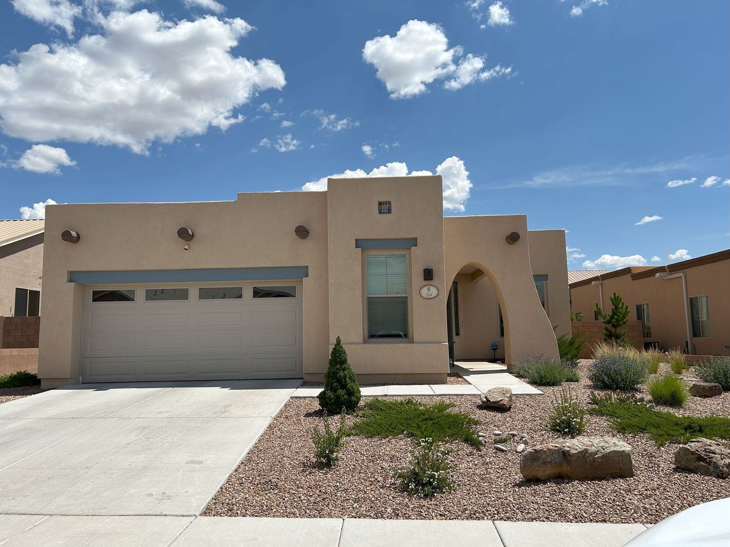 Santa Fe House: 56 Via Orilla Dorado