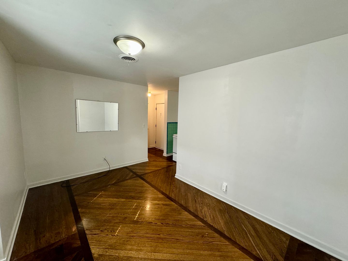 The Sorrento Apartments 9 of 12