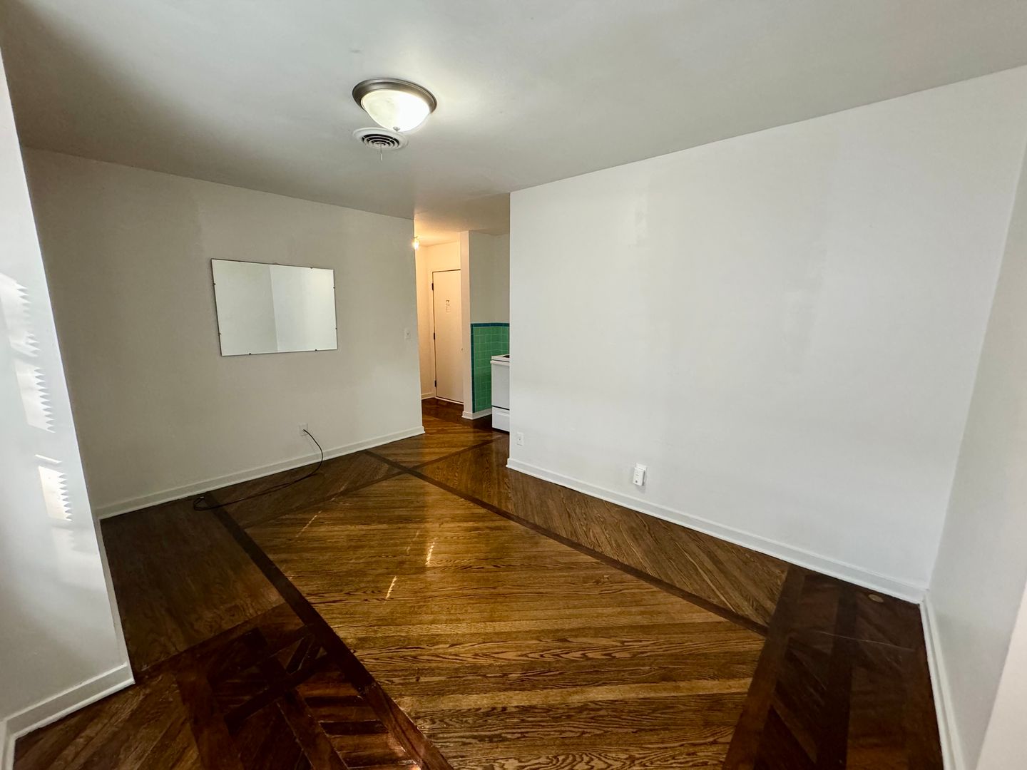 The Sorrento Apartments 10 of 12