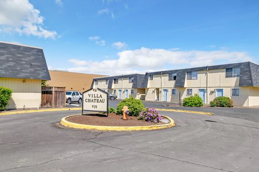 Spacious 2 Bedroom / 1.5 Bathroom Townhouse in Corvallis! – photo 1