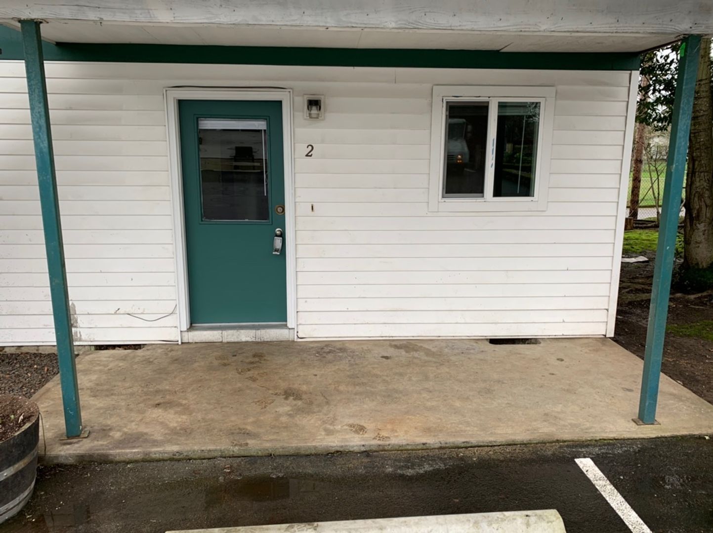 McMinnville Apartment: 727 SW Drumwood Ave