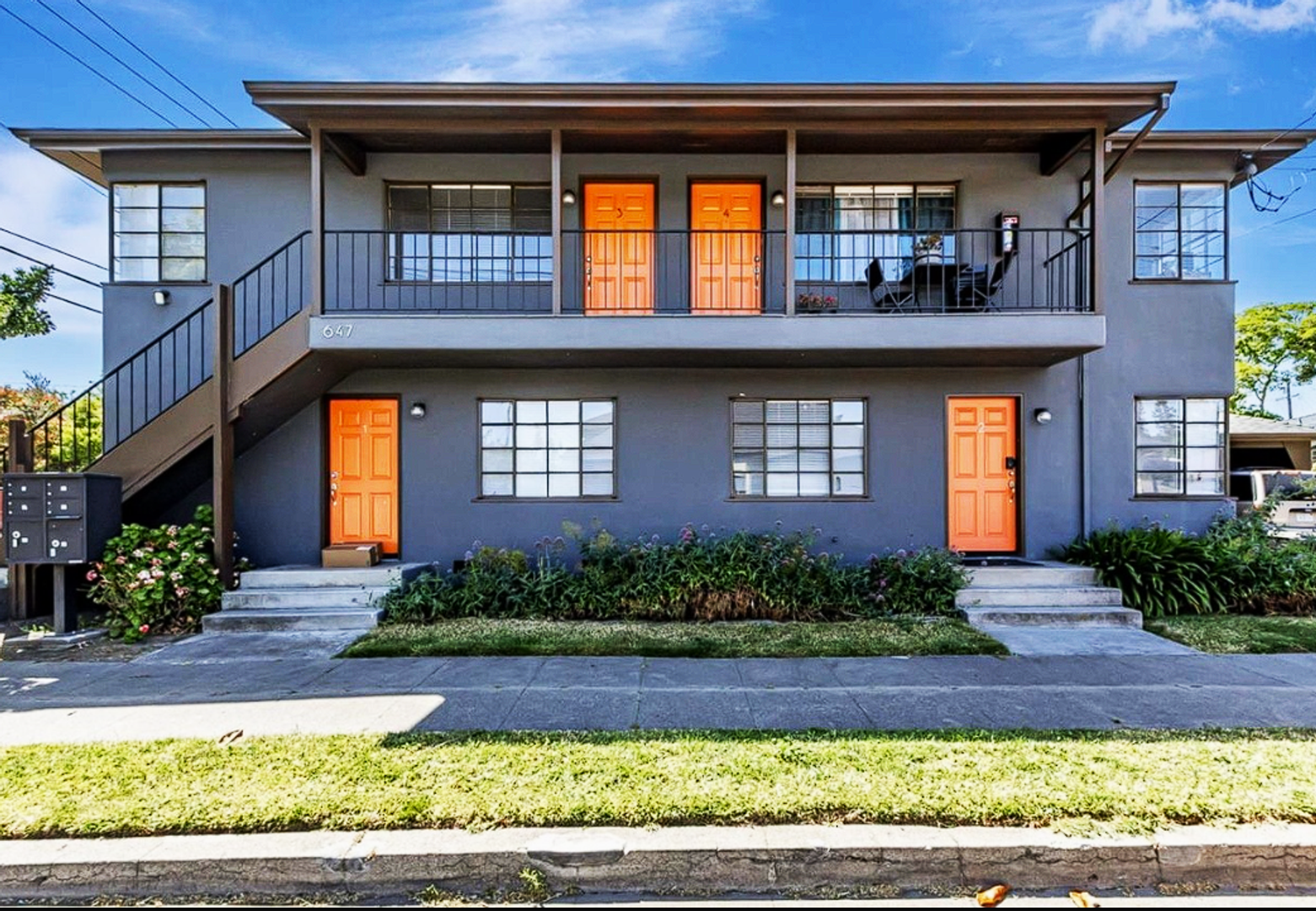 San Jose Apartment: 647 N. San Pedro St,