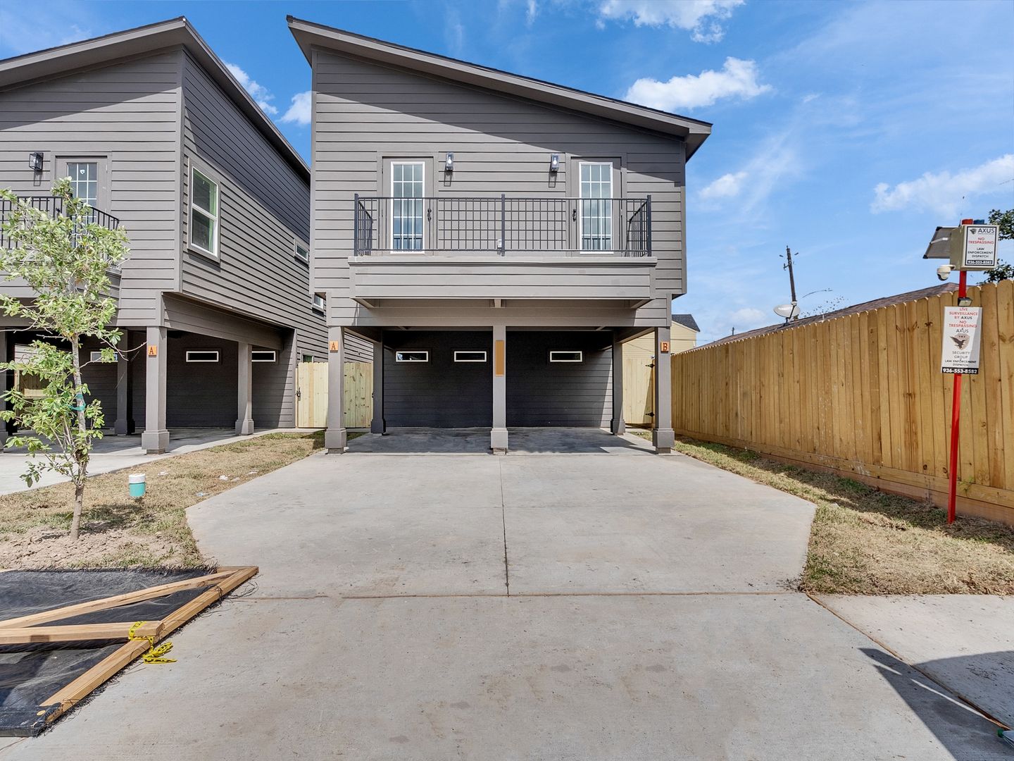 Houston House: 8409 Mahalia Dr. Unit A
