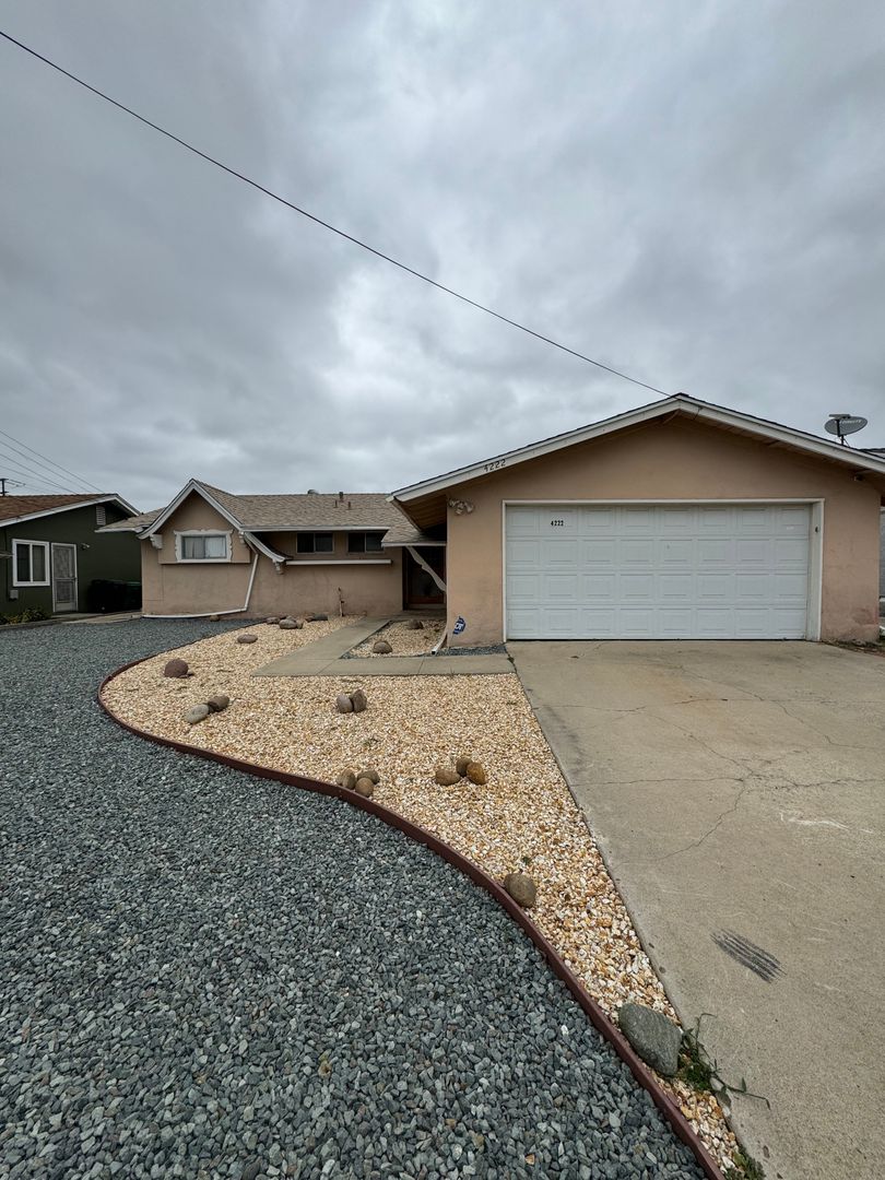 San Diego House: 4222 Tolowa Street