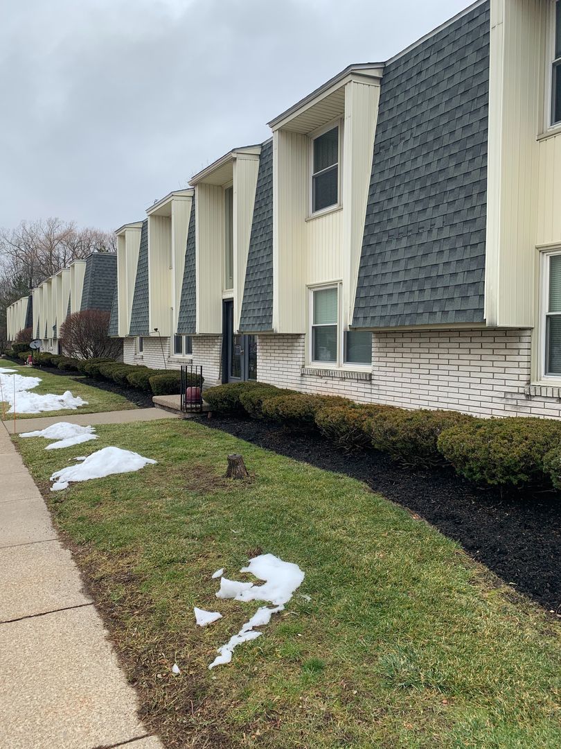 Lockport Apartment: 510 SOUTH ST APT D