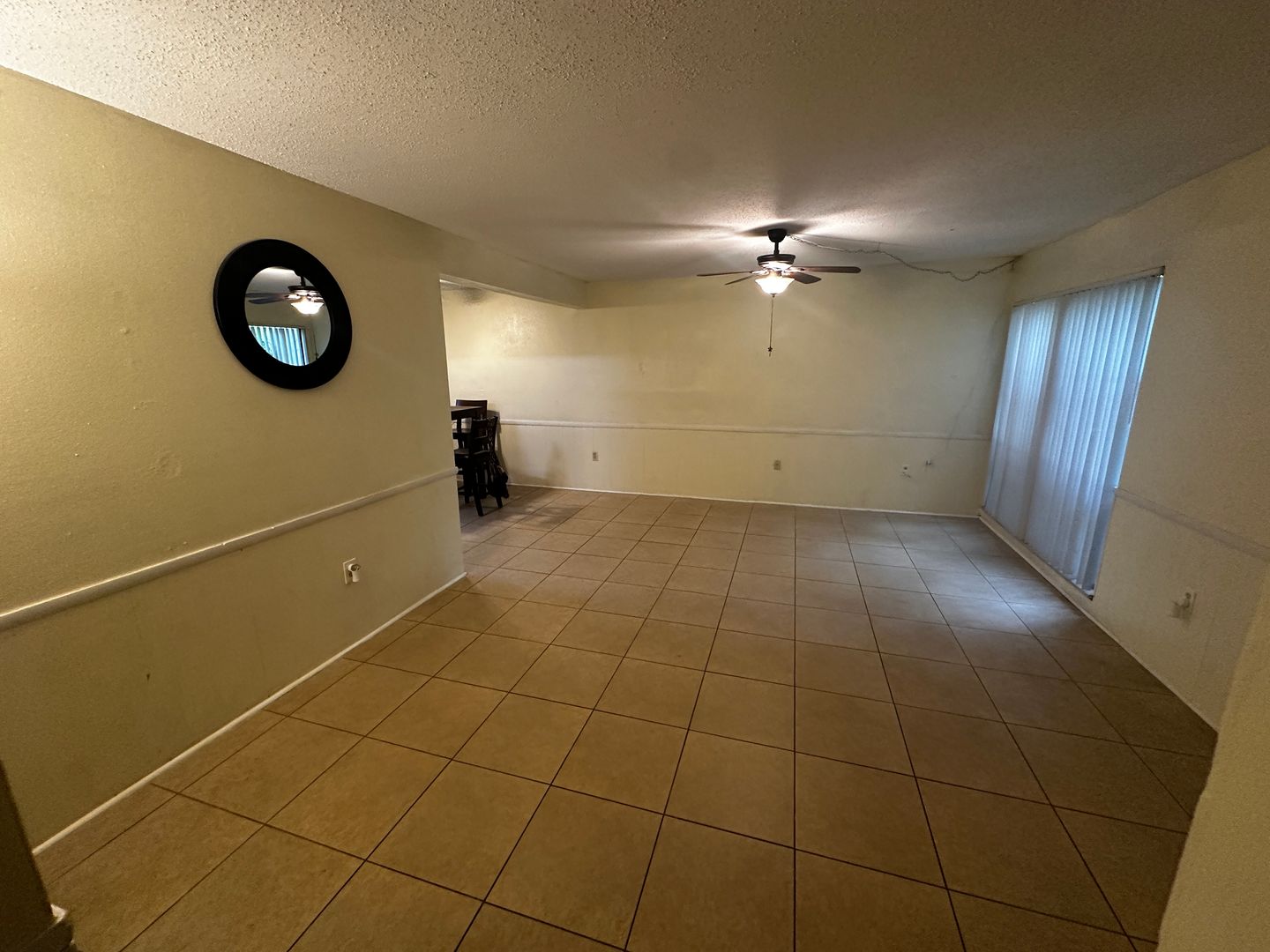 gainesville Condo: 2811 SW archer road apt # Z251