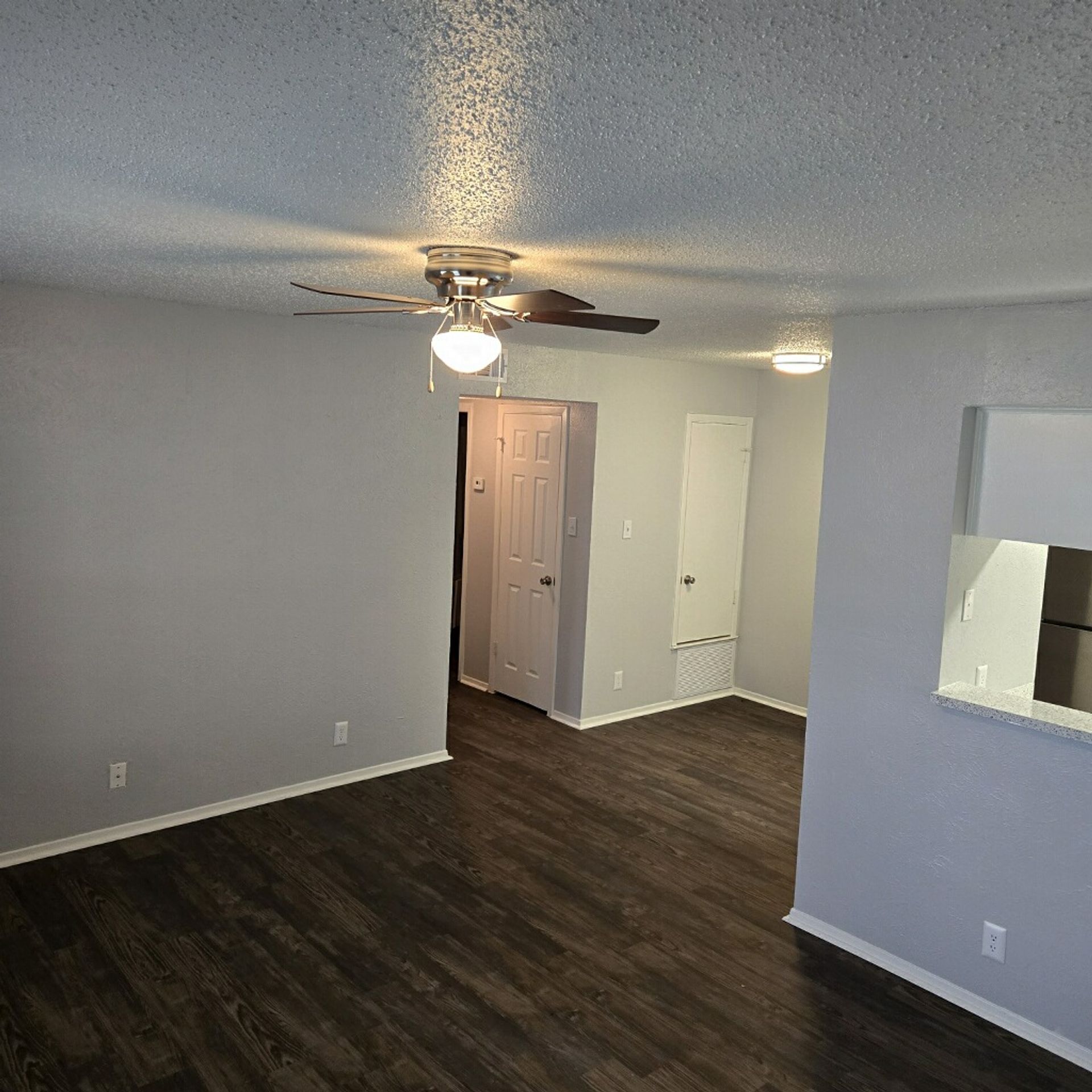 Georgetown Apartment: 1500 Northwest Blvd