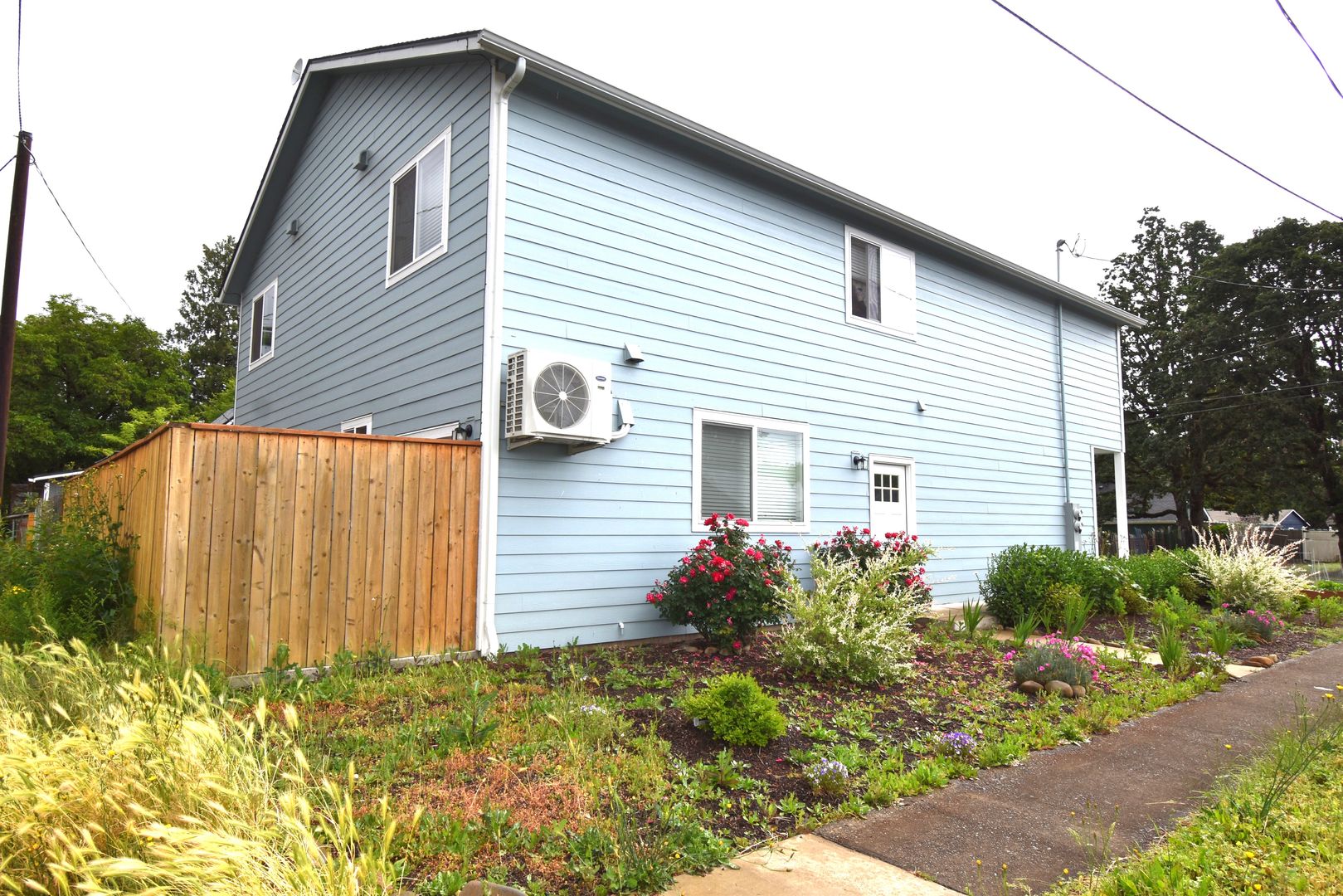 Sweet Home Apartment: 1307 22nd Ave