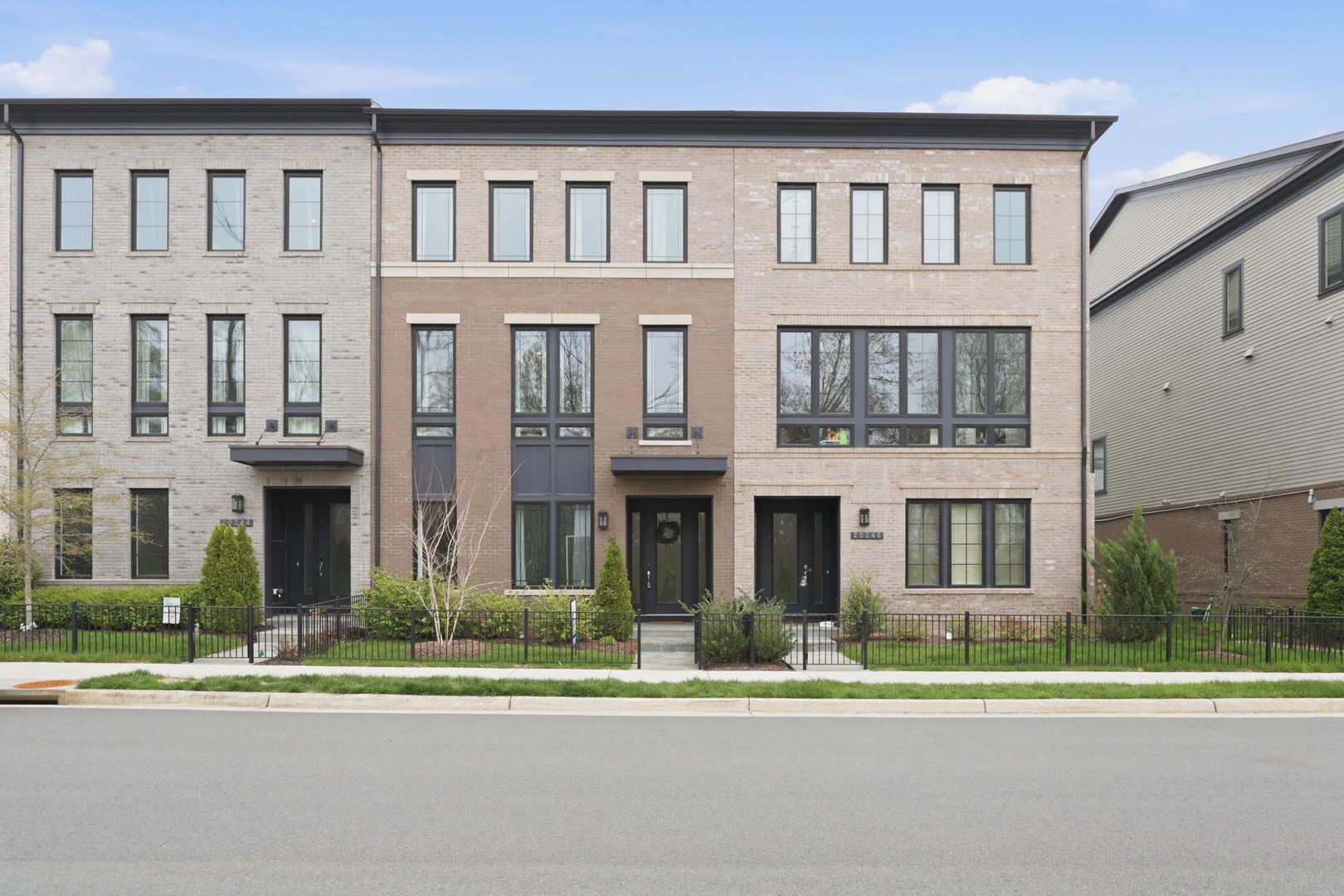 Ashburn House: 20246 Northpark Drive