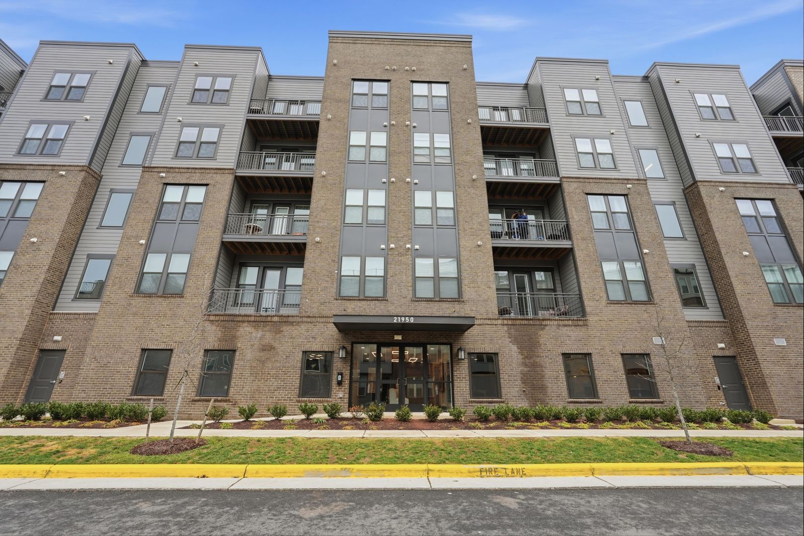 Ashburn Condo: 21950 Garganey Terrace