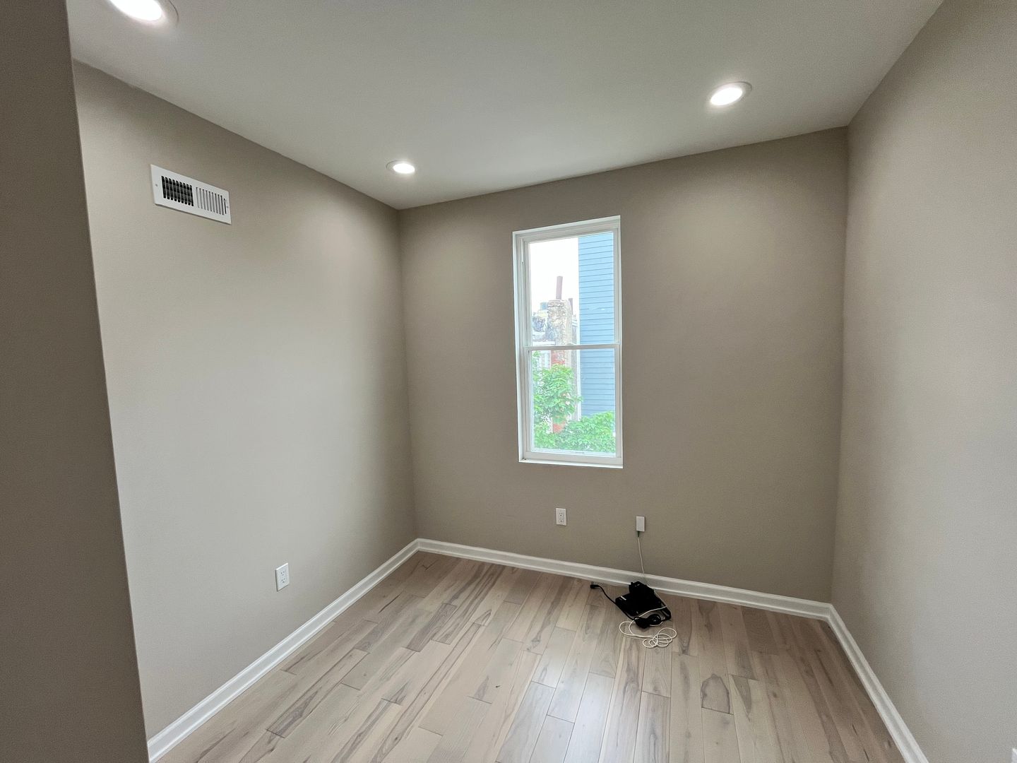 Philadelphia House: 1416 Dover st