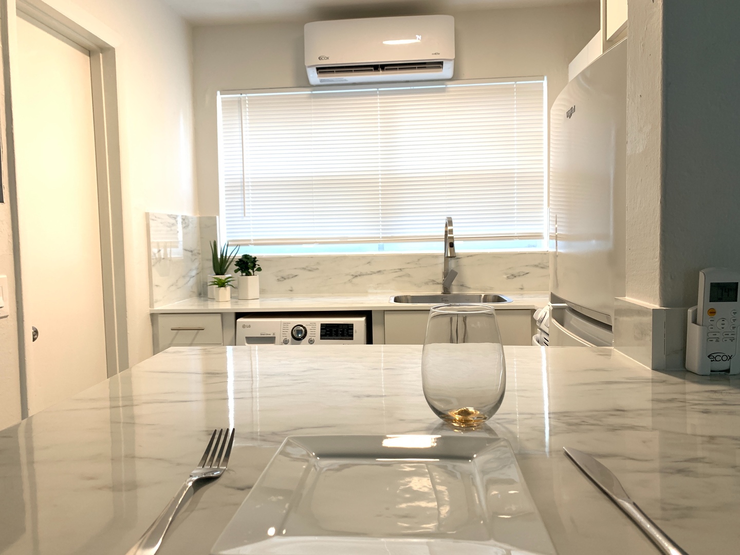COCONUT GROVE Apartment: 2900 BIRD AVENUE