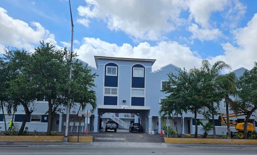 Studio en Renta en Hialeah! – photo 1