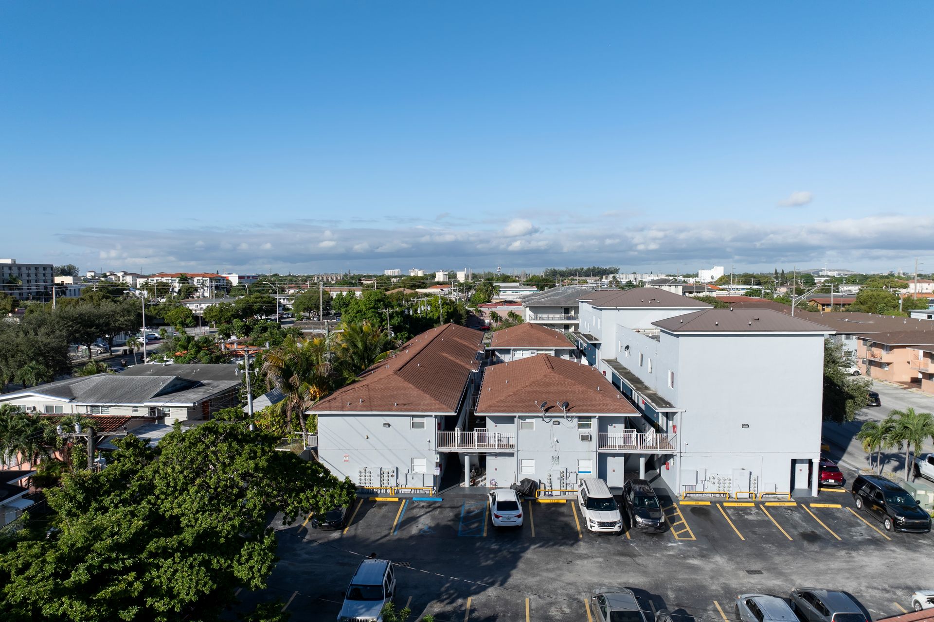 626 - Kina Hialeah 5 of 12