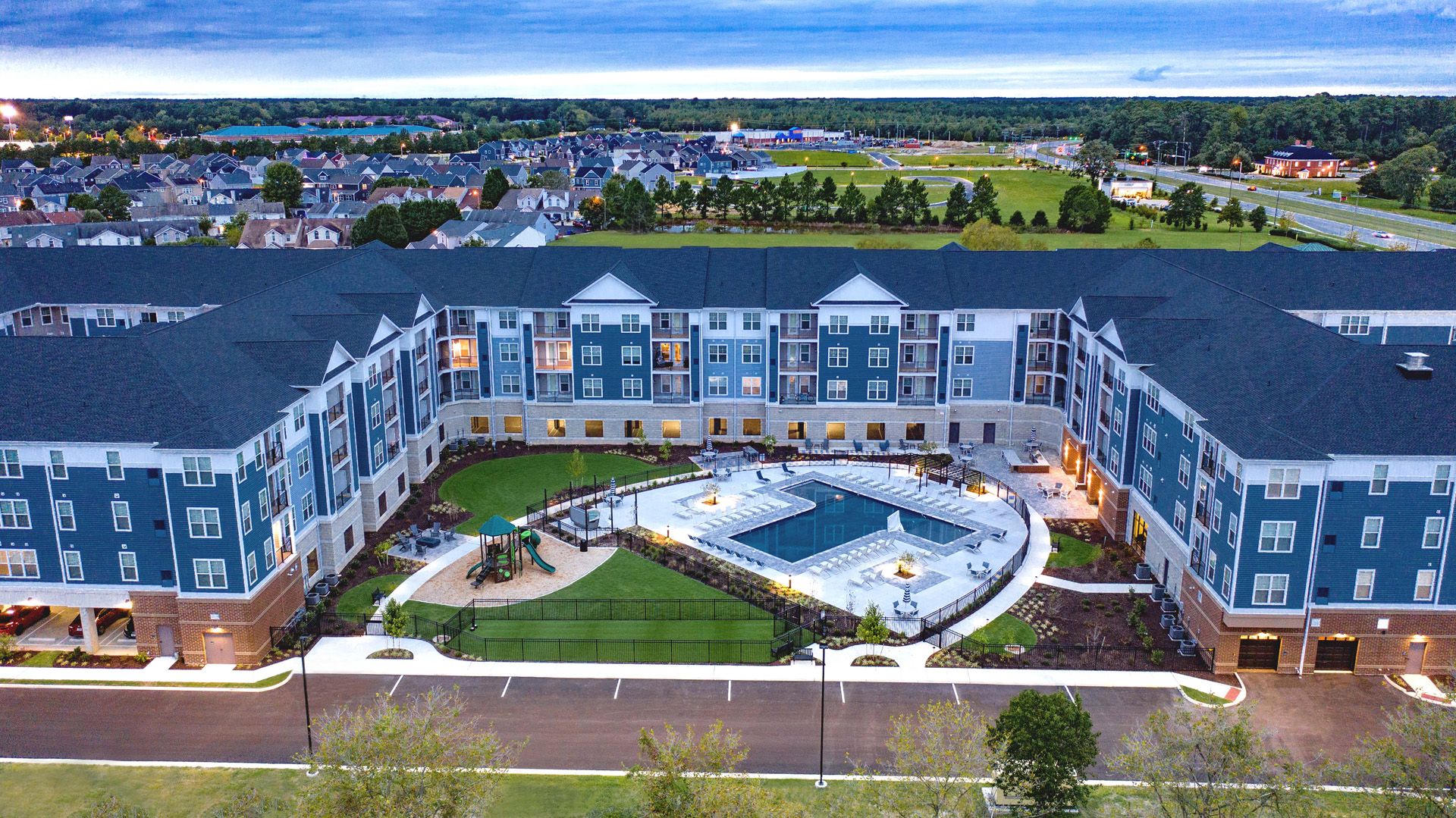 Suffolk Apartment: 3061 Godwin Blvd