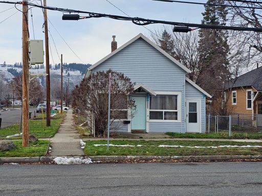 2000 Greenwood Street, La Grande, Oregon 97850