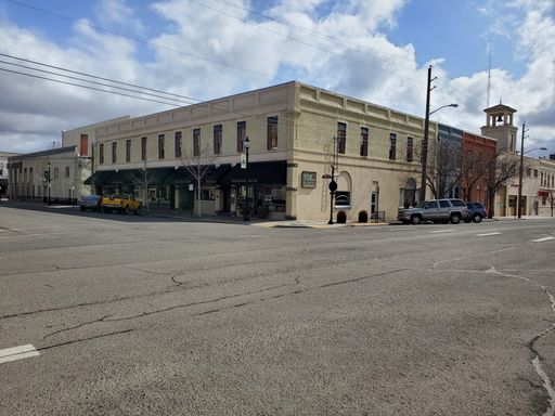 103 Depot Street #2, La Grande, Oregon 97850