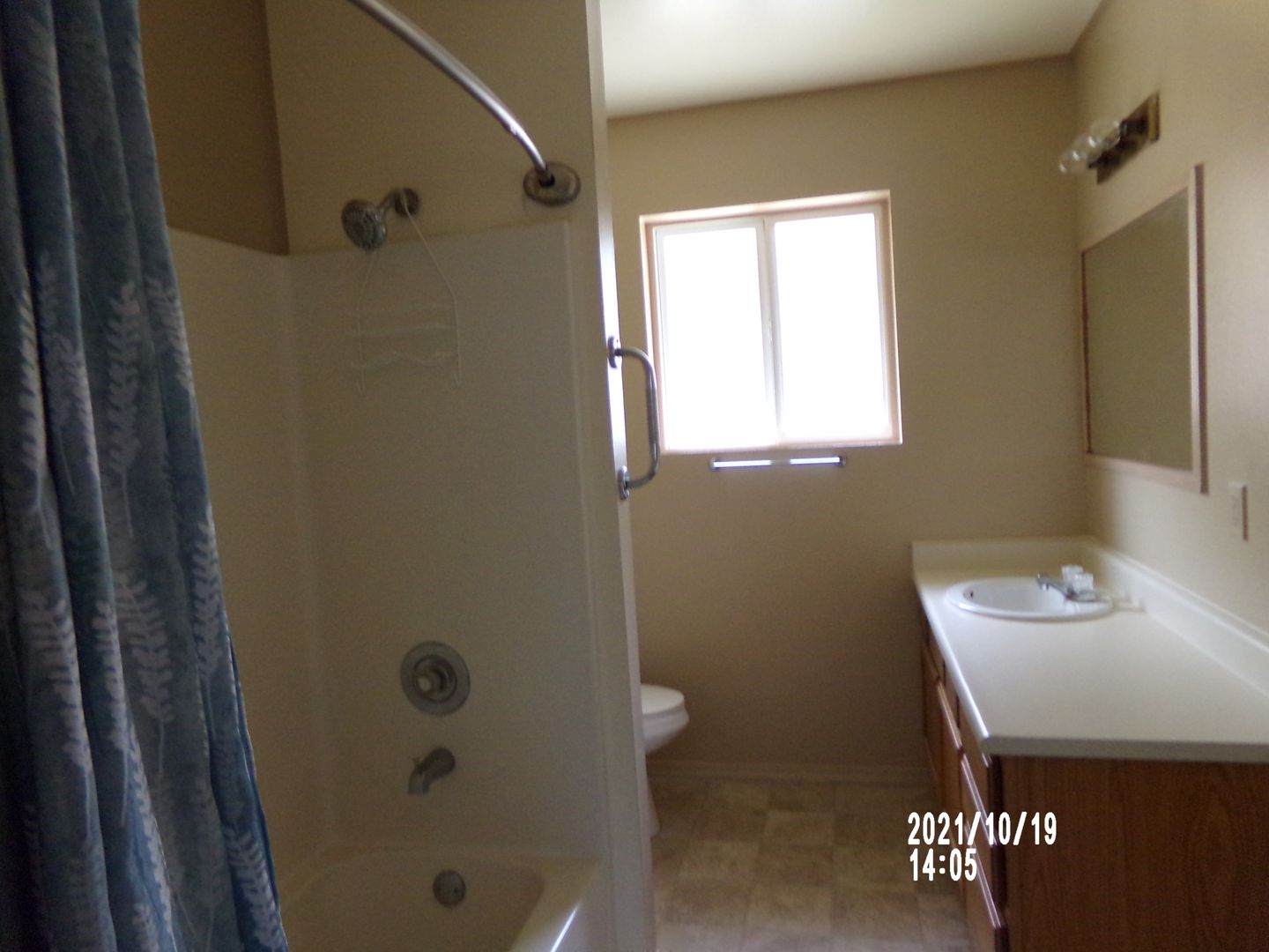 Raymond Apartment: 622 Elwood Street